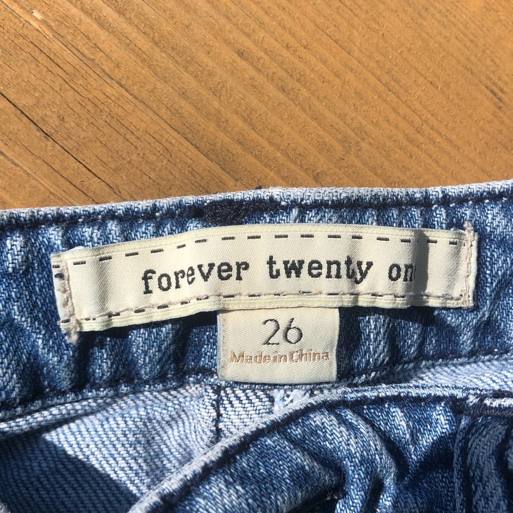 Jean Mini Skirt💙 - Picture 3 of 4